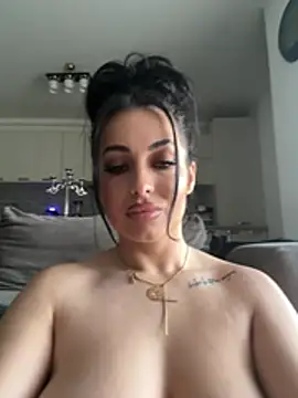 melissablack: онлайн-секс-чат