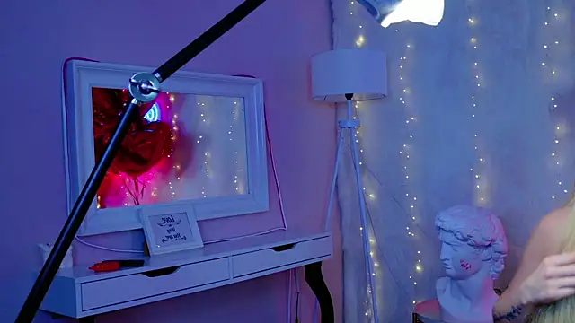 Rose_Masson: онлайн-секс-чат