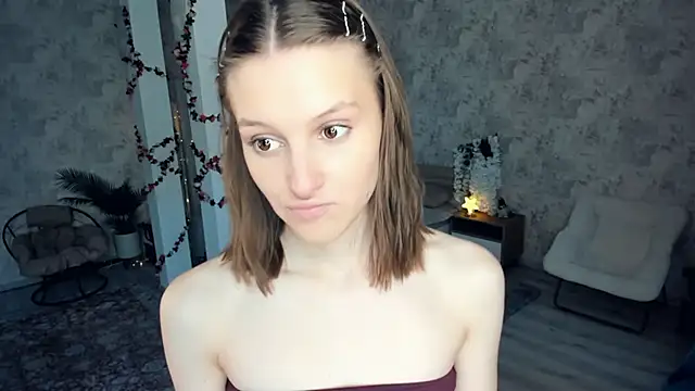 LianneBynonのライブXXXチャット