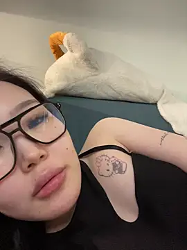 Peony_kiss Show Webcam