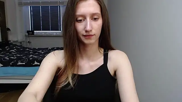 LUNA_delight Adlı Modelin Canlı XXX Sohbeti