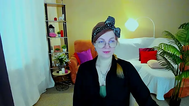 YourUniverser's Live XXX Chat