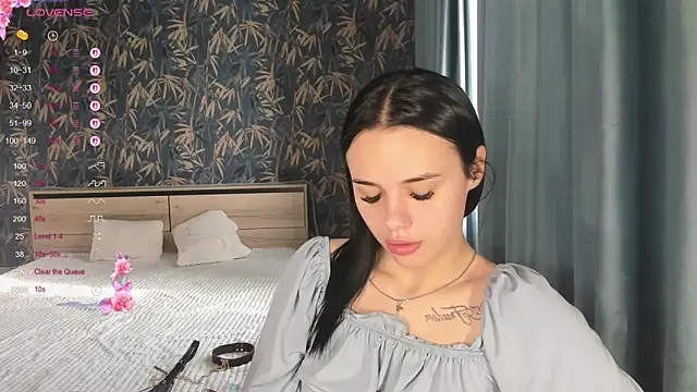 Kseni_aのライブXXXチャット