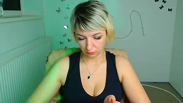 Lana_Foxyy live XXX chat