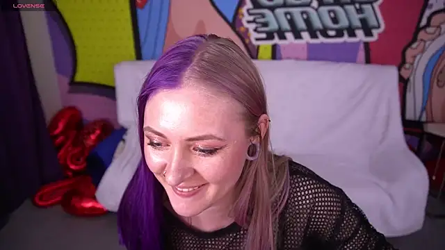 دردشة DramaQuenns الجنسية المباشرة