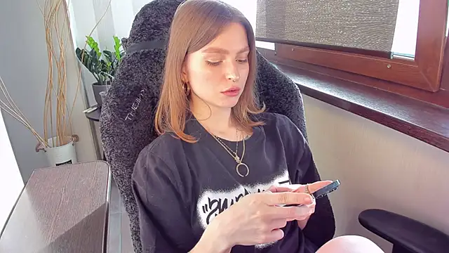 MollyRufousのライブXXXチャット