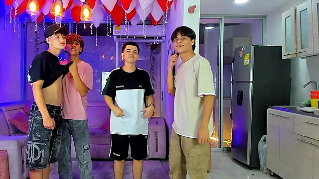 Houseofwarrios webkamerás műsora