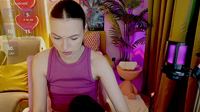 แชท XXX สดของ MaxinCarroll