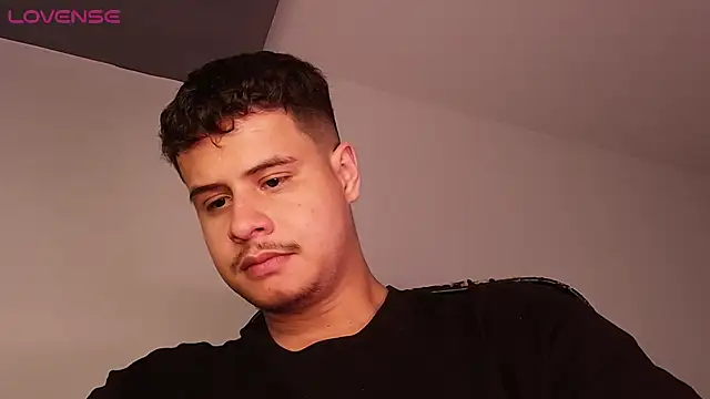 Chat XXX en directo de BjornSteel