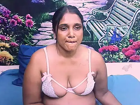 IndianSexyLady20 Chat XXX in diretta