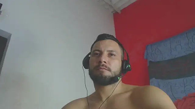 body_x29 Adlı Modelin Web Kamerası Şovu