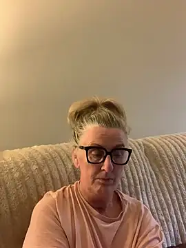 Mrsmoggy: απευθείας συνομιλία ΧΧΧ