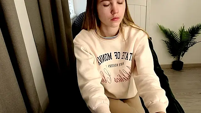 Just_L0VE_me Live XXX-Chat