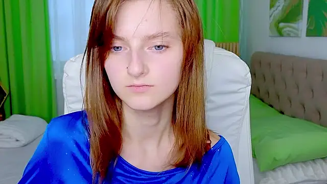 Show modela Miss_Alisa_ na web-kameri