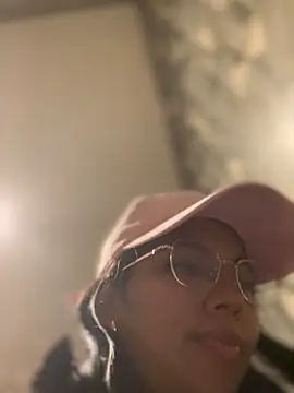 Chat +18 de SheenaBrooke ao vivo