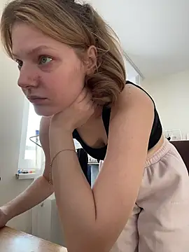 MaryHiggins Chat XXX in diretta