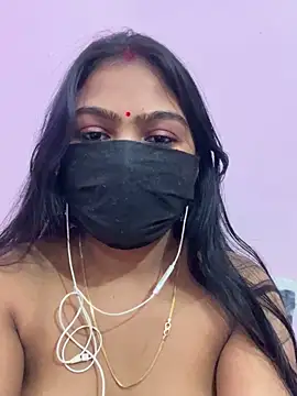 Cute-Ananyaa Show in webcam