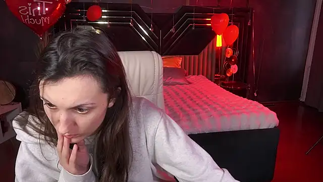 ZafiraMoonn Pertunjukan Webcam