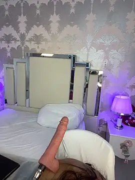 Miliaangeles live XXX chat