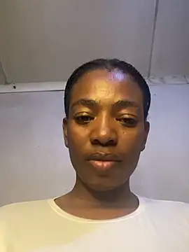 Curvyslut92 live XXX chat