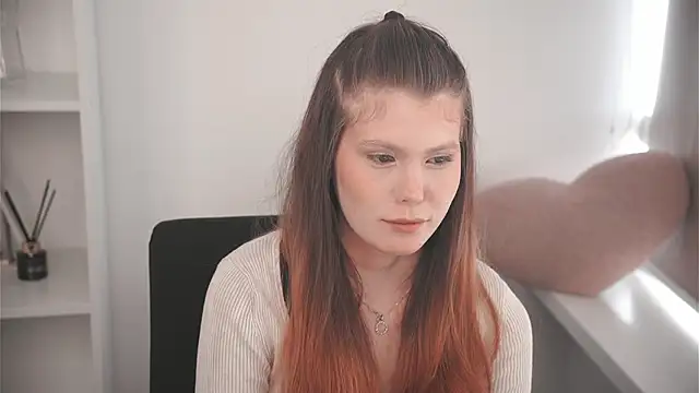 XXX chat uživo modela MarnieWootan