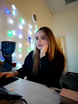 Juicy_PeachLux – Live XXX-chat