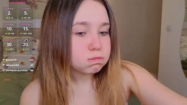 Lina_Glow élő XXX-chatje