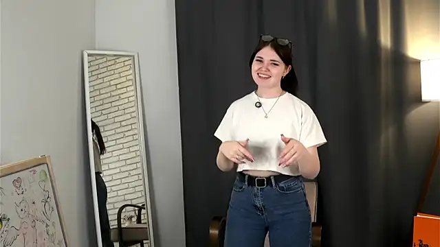 แชท XXX สดของ ZolaLeake