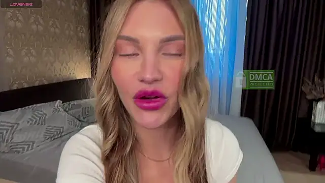 AmmyScotchn Live XXX chat