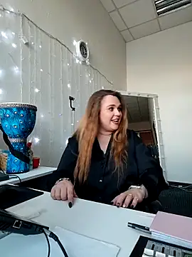 XXX chat uživo modela Juicy_PeachLux