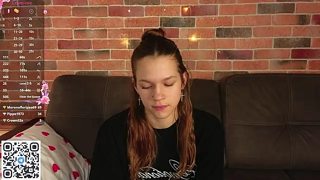 Chat XXX Live VelvetRisque