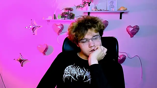 Czat XXX na żywo – lucas_long_