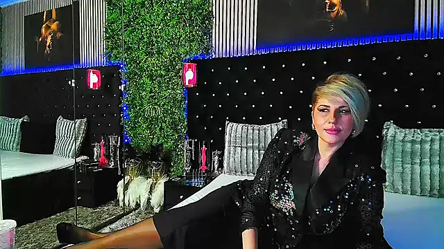 InannaStar Webcamshow