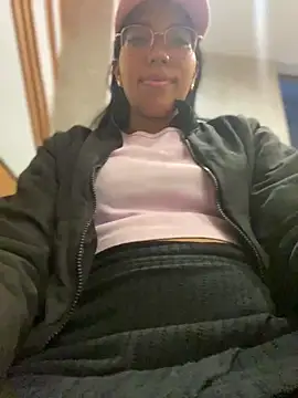 SheenaBrooke Show in webcam