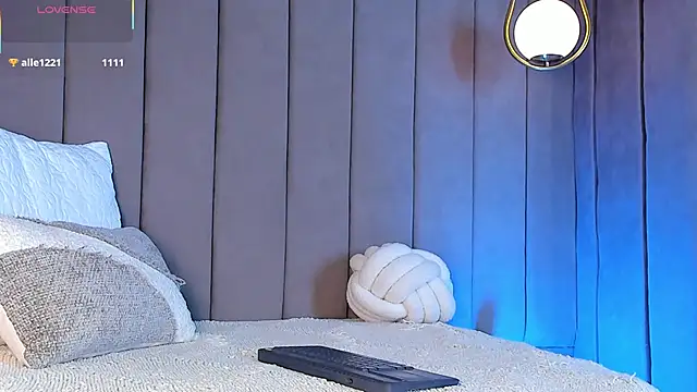 Elise_Diamond 即時 XXX 聊天