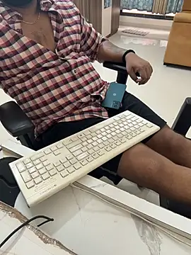 FlirtyxBoy Live XXX-chat