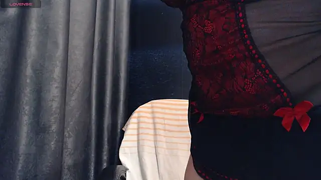 LadyAverrySquirt11 Live XXX-Chat