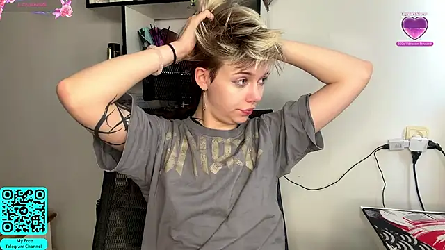 EngelAlman live XXX chat