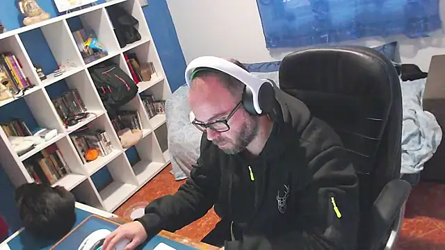 Chat +18 de ravingr4d4 ao vivo