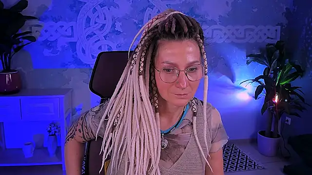 UmaSpace webcam show