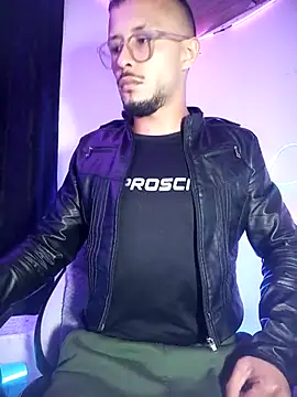 sebastian_horny: απευθείας συνομιλία ΧΧΧ