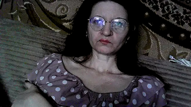 Chat +18 de Etty_Gina ao vivo