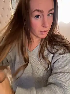 Chat +18 de ChristinaSiemone ao vivo