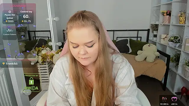 Erica__Alta Chat XXX in diretta