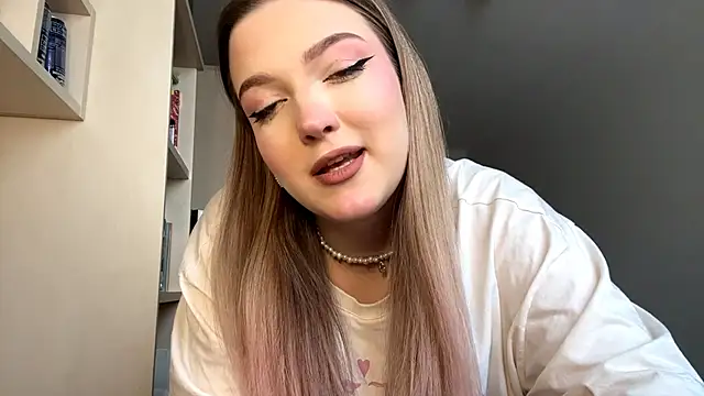 Czat XXX na żywo – JammieMickiewicz