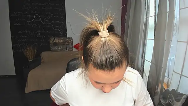 IsabellaBler live XXX chat