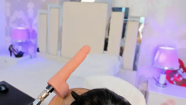 Miliaangeles live XXX chat