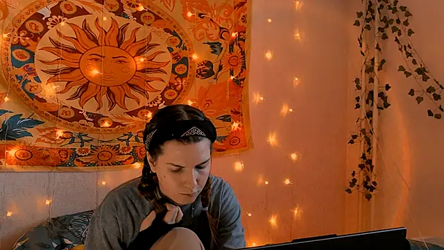 دردشة AliceCUNTach الجنسية المباشرة