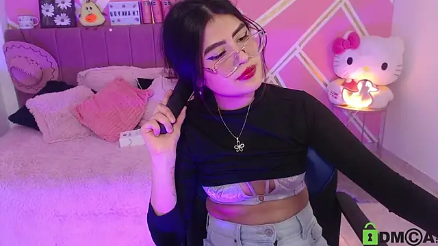 isa_bunny18 – Naživo XXX chat