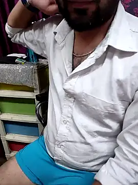 Cute_LuckyのライブXXXチャット